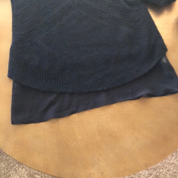 Lucky Brand Sweater - Picture 4 of 7